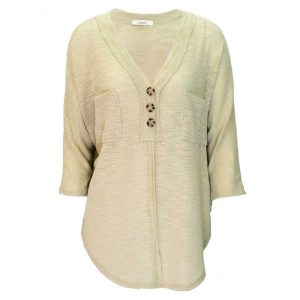 Excellent Cherish 3/4 Button Top